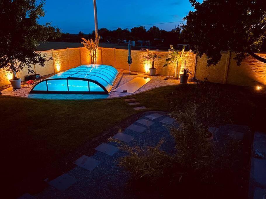 Pool, Sauna Und Blick Ins Gruene Wittenberg ภายนอก รูปภาพ